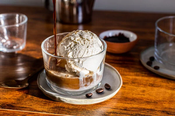 Cà Phê Affogato