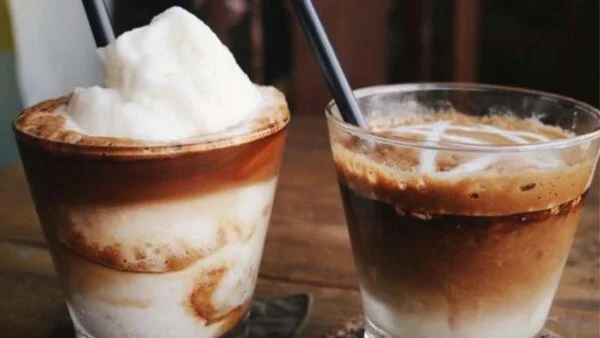 Làm Cà Phê Cốt Dừa