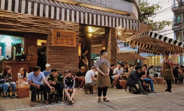 Chi Phí Mở Quán Cafe Bình Dân Và Mẹo Quản Lý Chi Tiêu Cực Hiệu Quả