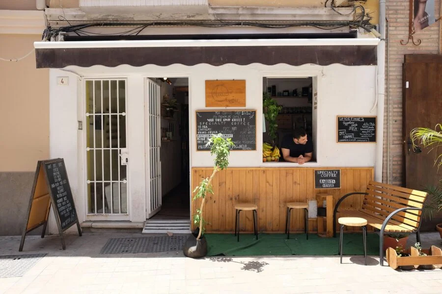 Chi Phí Mở Quán Cafe Bình Dân Và Mẹo Quản Lý Chi Tiêu Cực Hiệu Quả