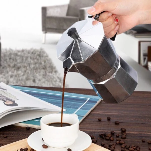 6 Lưu Ý Khi Mở Quán Cà Phê Chủ Quán Cần Cân Nhắc! 3